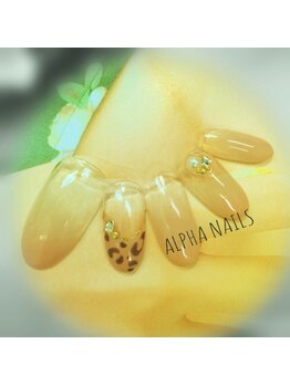 アルファ ネイルズ(ALPHA NAILS)/