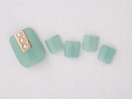 ミントグリーンにアクセント