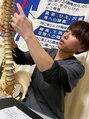 カイロプラクティック由 柏崎店 検査を行い原因を探り、お伝えします。