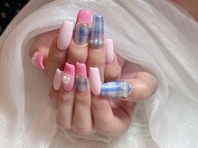 ミキネイルサロン(MiKi Nail Salon)/チェック柄ネイル　6980円