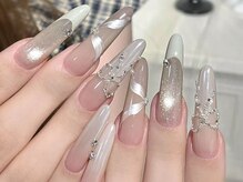 当店人気のチップ長さ出し♪ 形が綺麗で折れにくく、ロングも自在に再現◎