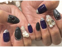 ネイルサロン ティディ(TIDY)/人気デザインの色違い