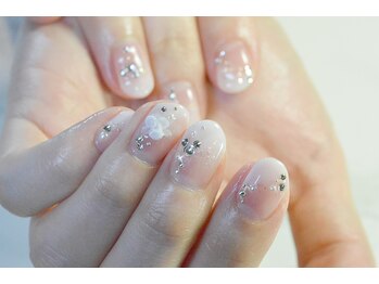 ネイルサロンブラン(nail salon BLANC)/グラデとバラのブライダルネイル