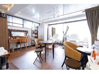 ポーラ グラン マンマーレ店(POLA)/バリ風ドレッサでメイクサービス