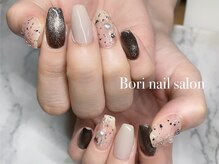 ボリ(Bori)/ブラックマグネットネイル