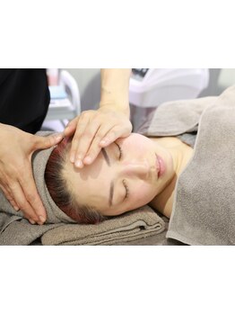 ホウレイ線・たるみ改善！予防ケア