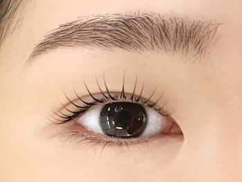 シルズ 梅田店(cils)の写真/完全個室で癒しも同時に♪下がりまつ毛・パーマだけでは物足りない方にお勧め☆LEDエクステ×パーマ新登場!