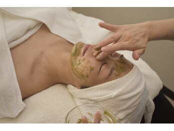 ハズキ(HAZUKI)/剥離なしハーブピーリング