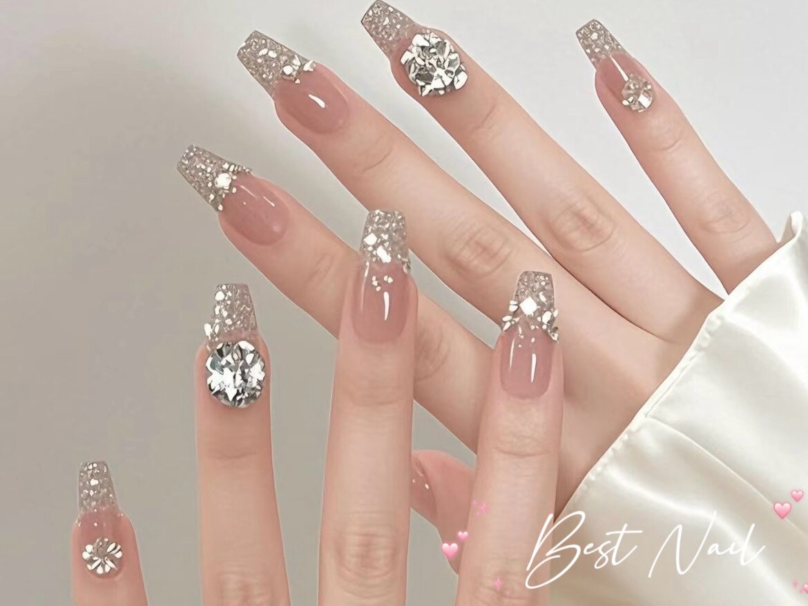 2026年冬トレンド】チップのネイルデザイン集｜人気順｜ホットペッパー