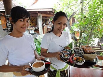 アジアンリラクゼーション ヴィラ 福岡東店(asian relaxation villa)/バリ バリニーズ・リスタフェル