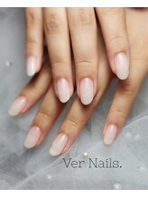 ウェールネイルズ(Ver Nails.)/グラデーションネイル