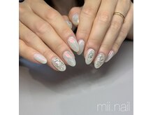 ミイネイル(mii.nail)の雰囲気（うるうるビジューデザイン）