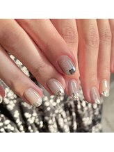 リリ ネイルアンドアイラッシュ(LiRi nail&eyelash)/先端ホログラム