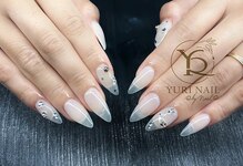 ユリナリタ(YuRi Narita)