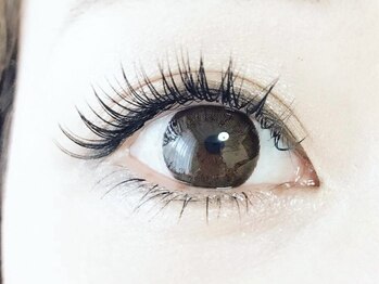 アール(R')の写真/ワンホンもバインドロックも◎豊富なメニューから、あなたに一番似合う「理想のボリューム」を提案♪