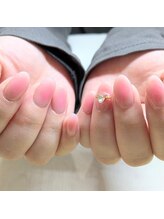 ガーベラ バイ ハノンネイル(Gerbera by hanonnail)/チークネイル