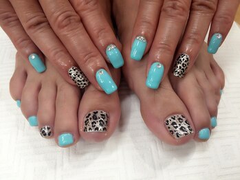 ビービーネイル(BB)/手足おそろいヒョウ柄♪