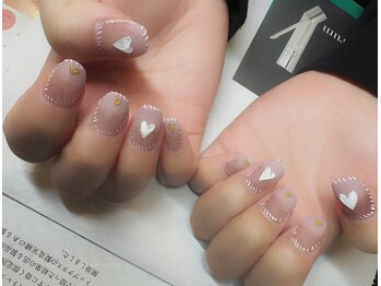 ノーファンデの樹 健康の丘/お客様ネイル