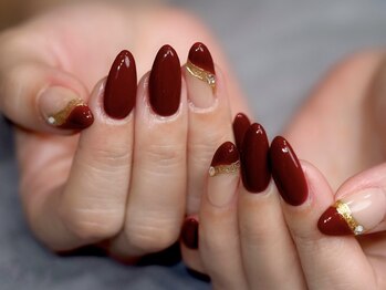 ビーアンダーライン 西日暮里店(B_)の写真/【自爪に優しい施術が人気の秘訣☆】ネイルケア重視のネイルで自爪にお悩みがある方にもおすすめです♪