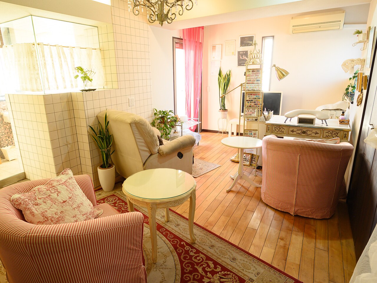 ネイルサロン　まとめ売り ネイルサロンセリーニ 完全プライベートサロン(Nail Salon Selene