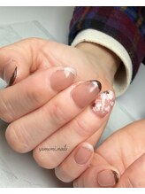 ユメミネイルズ(yumemi.nails)/当サロン人気の手描きフラワー