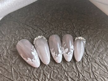 ブライダルネイル