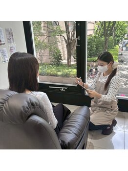 ブローム 水天宮前東京シティエアターミナル店(BROHM)の写真/お客様それぞれの希望に合わせた丁寧なカウンセリングが好評◎【水天宮前駅直結！T-CAT2階】