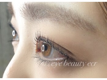 アイビューティーエクレ(eye beauty ecr)/パリジェンヌラッシュリフト