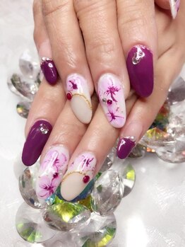 ワンアンドオンリー(One&Only)/花柄ネイル