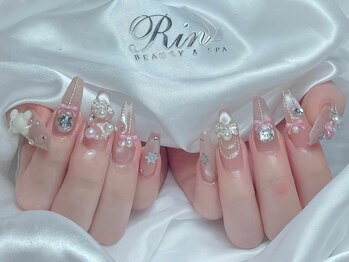 リサ(Risa)/長さ出しつけ放題デザイン