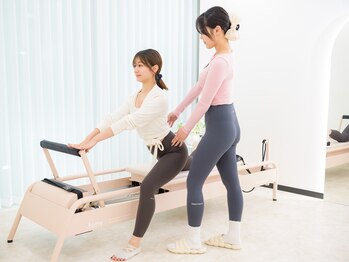 ピケピラティス 柏店(pique pilates)/ピラティスで美脚!