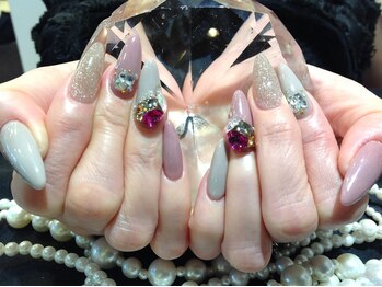 エスフィーネイルサロン リシェル(Esfy nailsalon Richer)/スカルプ4本付け放題