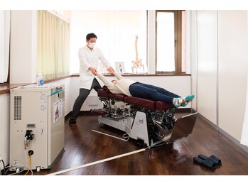 せんじゅ美骨整体院/骨格調整機器トムソンテーブル♪