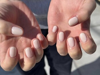 ハルネイル(haru nail)の写真/お仕事等で派手にできない方にはシンプルデザインが◎高技術なのにリーズナブルな価格で通いやすい♪