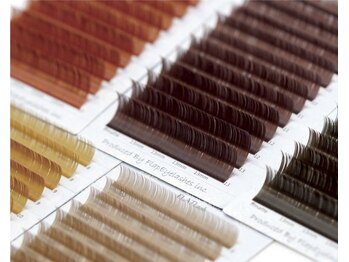 ララ(RARA)/カラーエクステ¥500