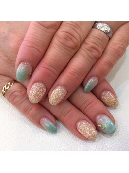 シャンネイルケアサロン(Shan Nail caresalon)/グラデーションネイル