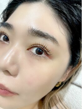 アディクト 恵比寿店(ADDICT)/目尻を流すデザイン