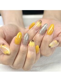 サマーネイルといえばひまわり！