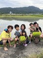 福岡いちふつうの整体院 2023年の6月にはお客様と田植えの手植えイベントを行いました！