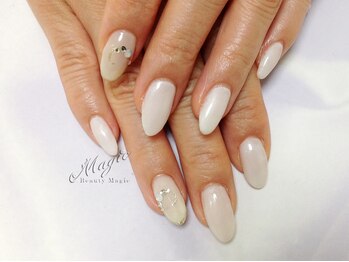 ネイルサロン ビューティーマジック 川口店/ シンプル　パステルホワイト
