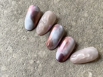 アロナ ネイルサロン アンド スクール(alona)/ぷくぷくアートと奥行きミラー＊