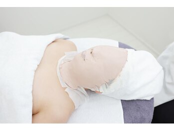 ポーラ エステインmona店(POLA)/マスク