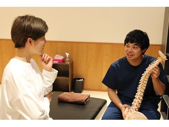 FRSスタジオ 横浜中山店の写真/中山駅徒歩5分!通いやすさ抜群♪慢性的な悩みを改善に導く筋膜リリース×ストレッチ整体を体感ください◎
