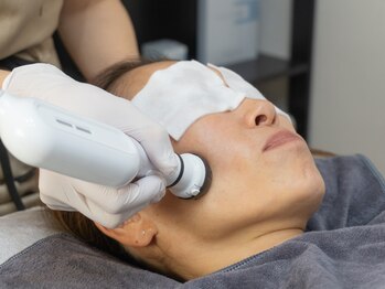 STUD &nbsp;BeautyStudio【スタッド】 美白/シミ/たるみ/毛穴/脱毛/眉毛/スカルプケアの写真/もう、年齢を言い訳にしない。先端成分の力で「今の自分が一番好き」と言える、透明感のある素肌へ♪