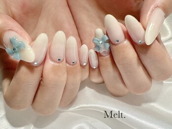 メルト(Melt.)/ホワイトネイル♪付け放題¥10800
