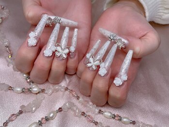 スノーネイルサロン 新宿店(Snow nail salon)/白雪の結晶薔薇上品パール蝶々