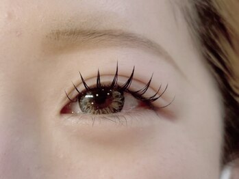 トーンアイラッシュ(Ton.EyeRush)の写真/【フラットラッシュ100本￥5700】マツエクが初めての方,ナチュラルに仕上げたい方に☆2回目もお得に通える!