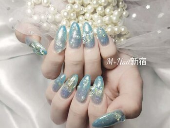 エムプラスネイル 新宿(M+Nail)/長さ出し★持ち込み