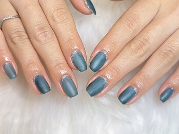 ラズワルド(Lazward)/上品＊ベルベットネイル