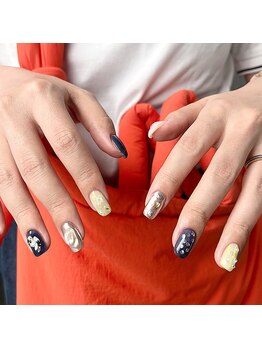 サロンドティス 学芸大学(salon de tis)/ニュアンスネイル